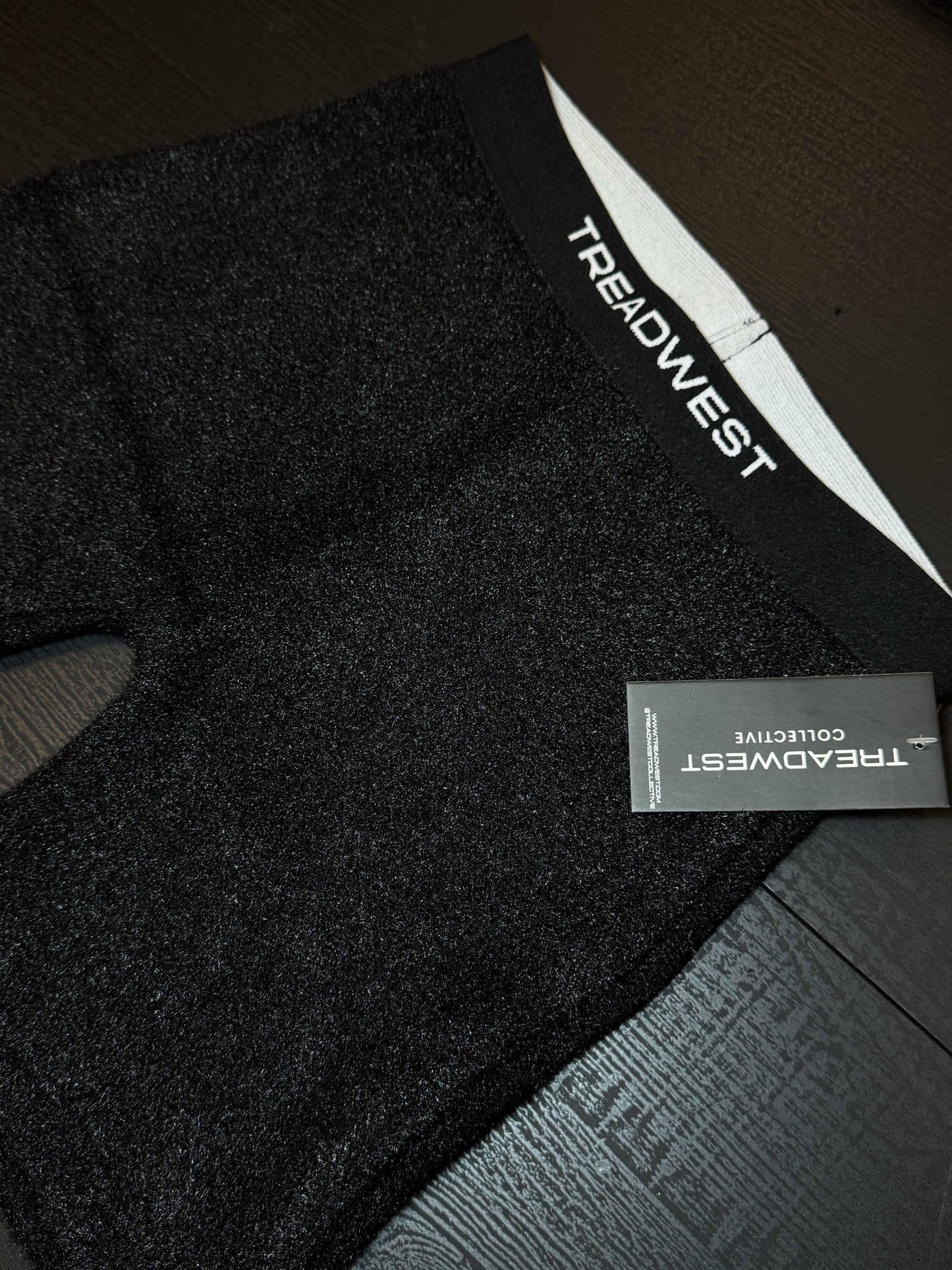 BLAQOUT SHORTS
